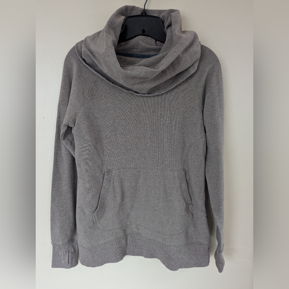 L.L. Bean Cozy Pullover, Toasted Almond Heather/Brown (SIZE SMALL)